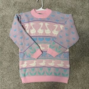 Vintage Private Eyes Pastel/ Shimmer Goose Patterned Women's Sweater